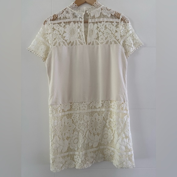 Kensie Lace Detail Shift Dress, size medium. - Picture 9 of 12